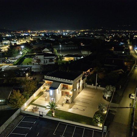 Motel Zeta Lux Mitrovici  Exteriör bild