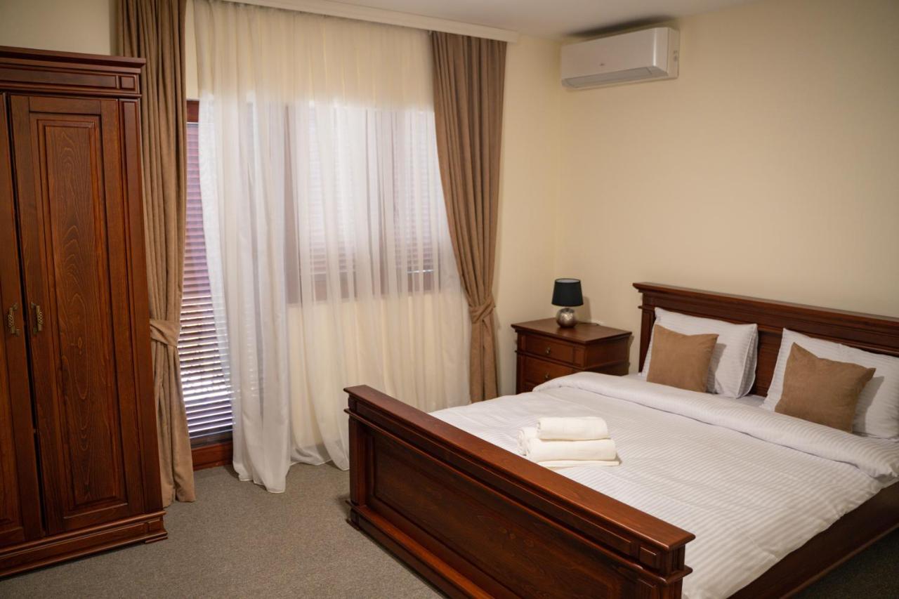 Motel Zeta Lux Mitrovici  Exteriör bild