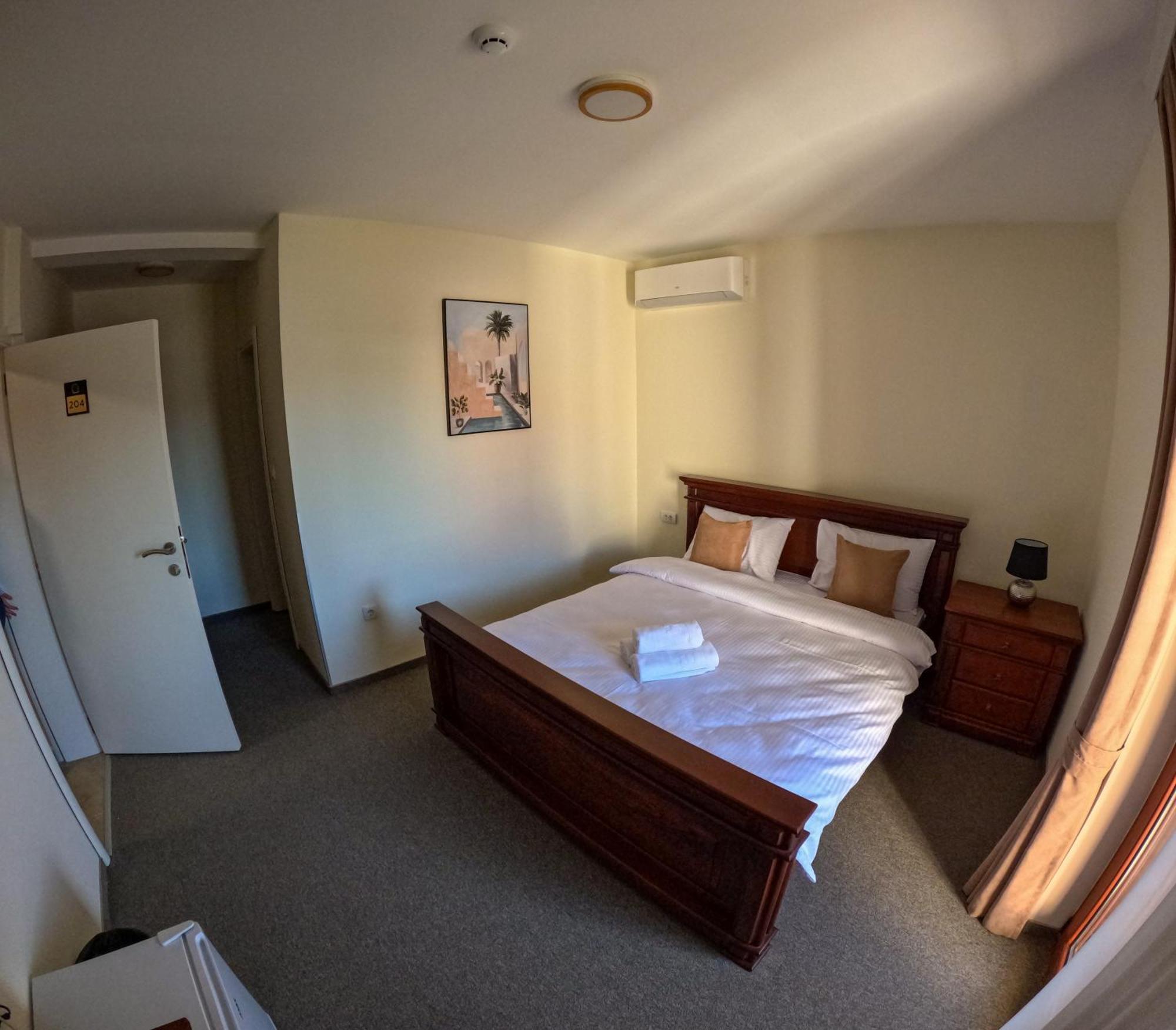 Motel Zeta Lux Mitrovici  Exteriör bild