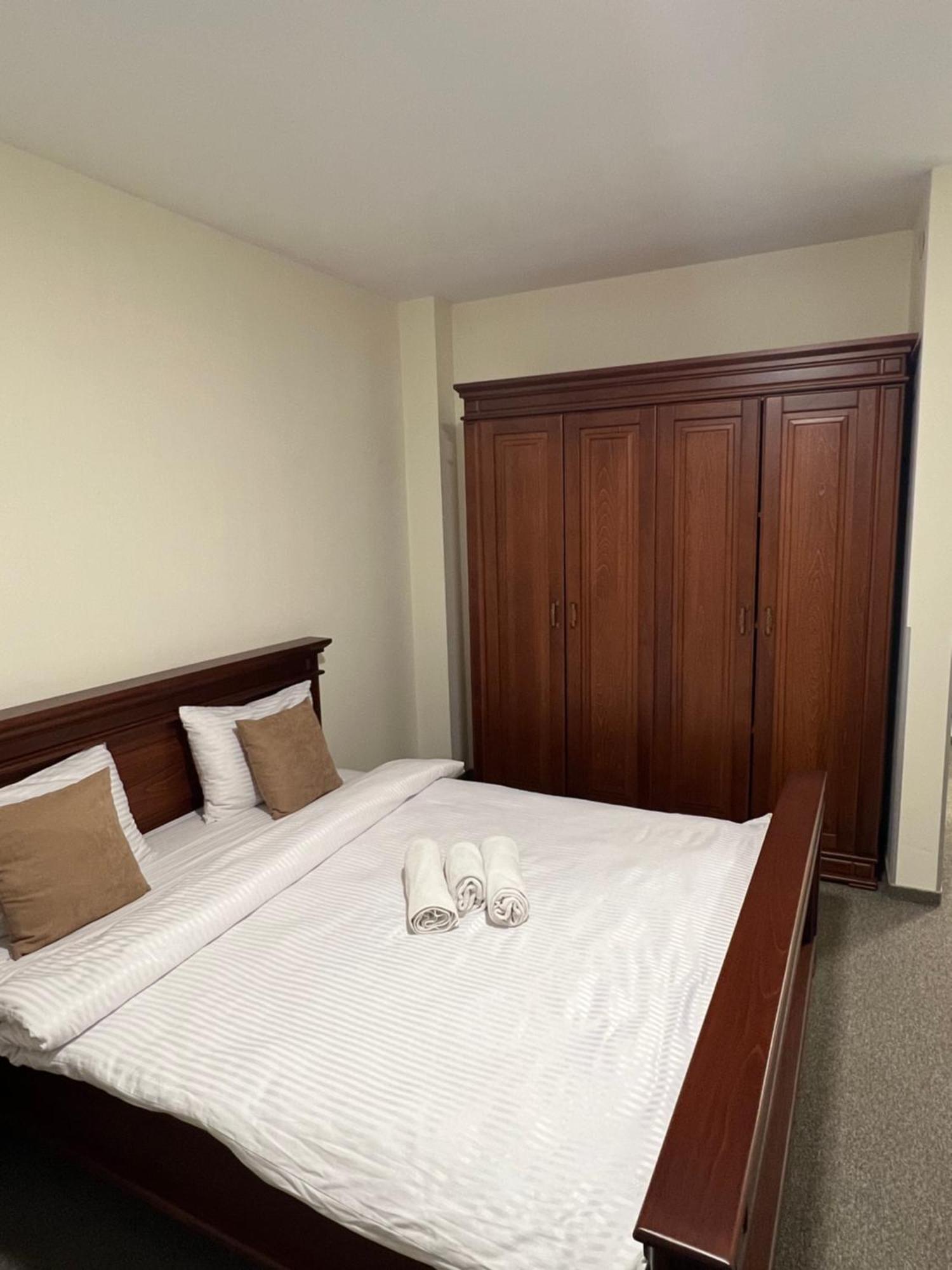 Motel Zeta Lux Mitrovici  Exteriör bild